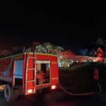 3 Unit Mobil Damkar Diturunkan Atasi Kebakaran Rumah